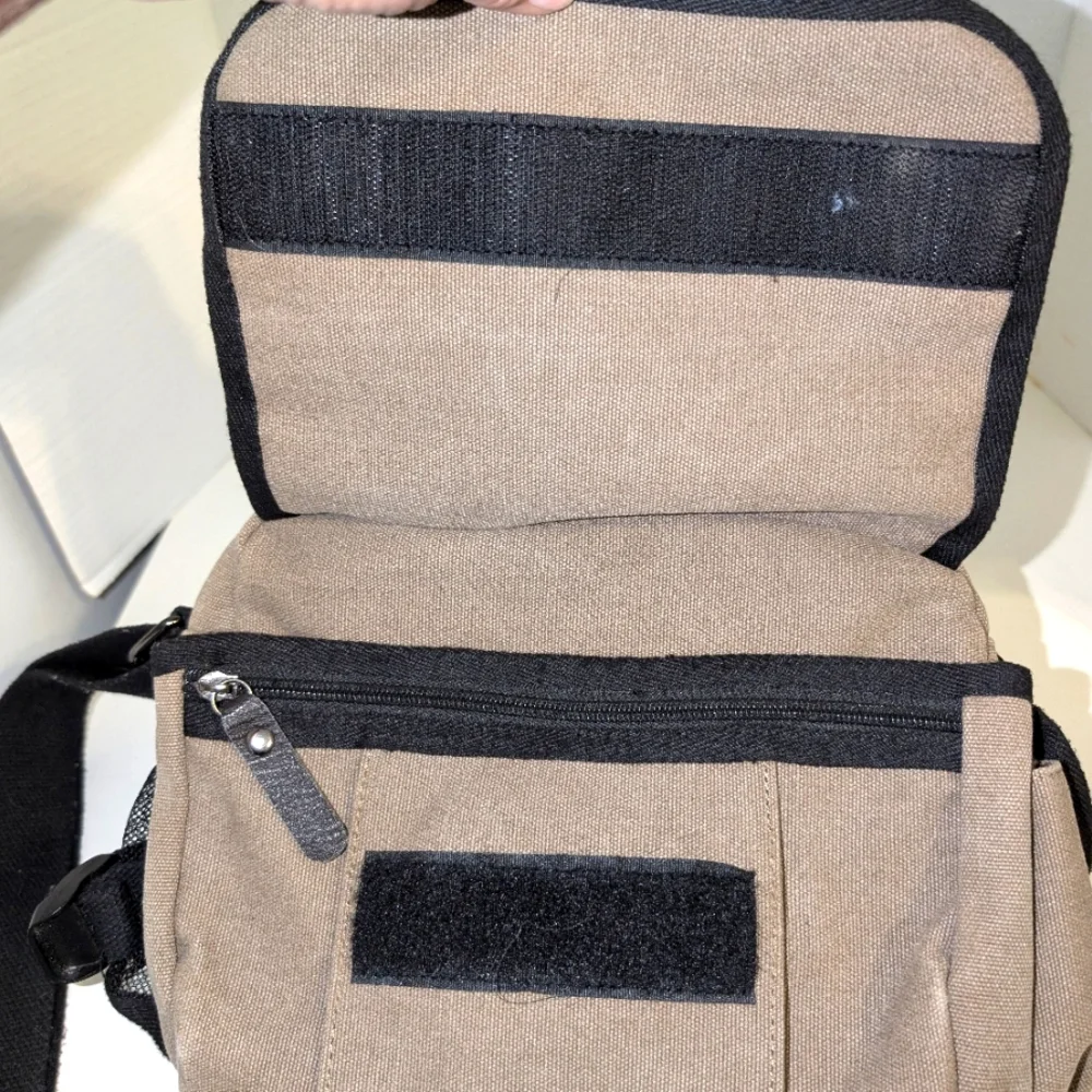 Men's‎ Tan Crossbody Bag
